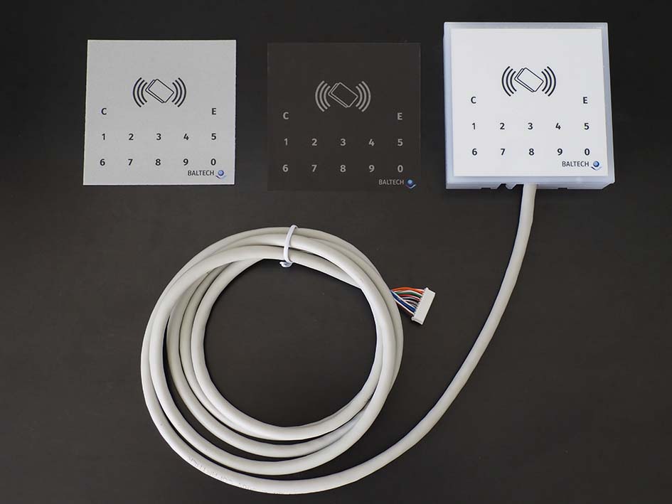 BALTECH RFID Zutrittskontroll-Leser ACCESS200 mit Tastatur und Frontfolien in Silber, Anthrazit, Weiß