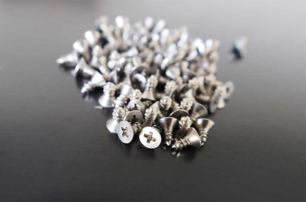 Cross-head screw for BALTECH RFID access control reader ACCESS200